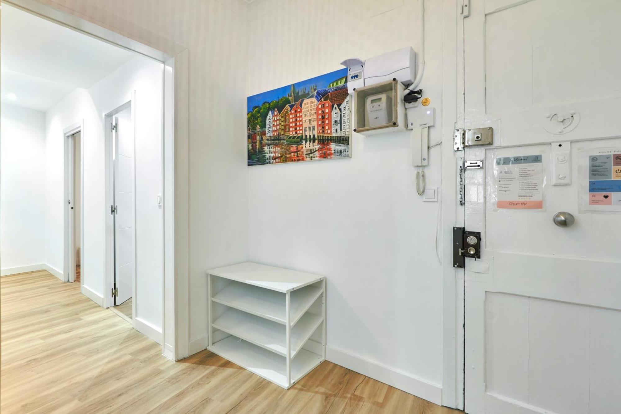 Comfortable Apartment Next To Apolo Theater Barcelona Bagian luar foto