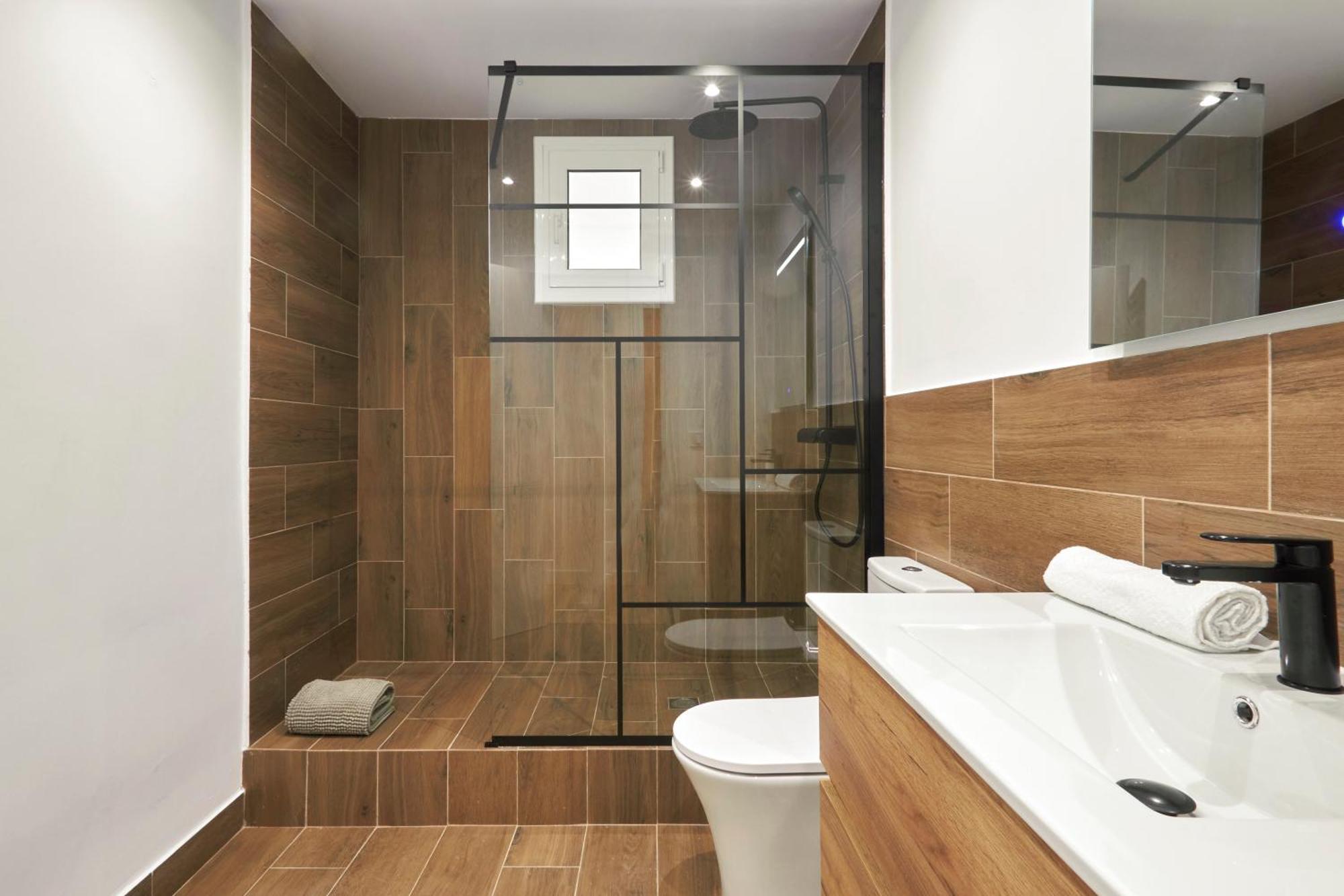 Comfortable Apartment Next To Apolo Theater Barcelona Bagian luar foto