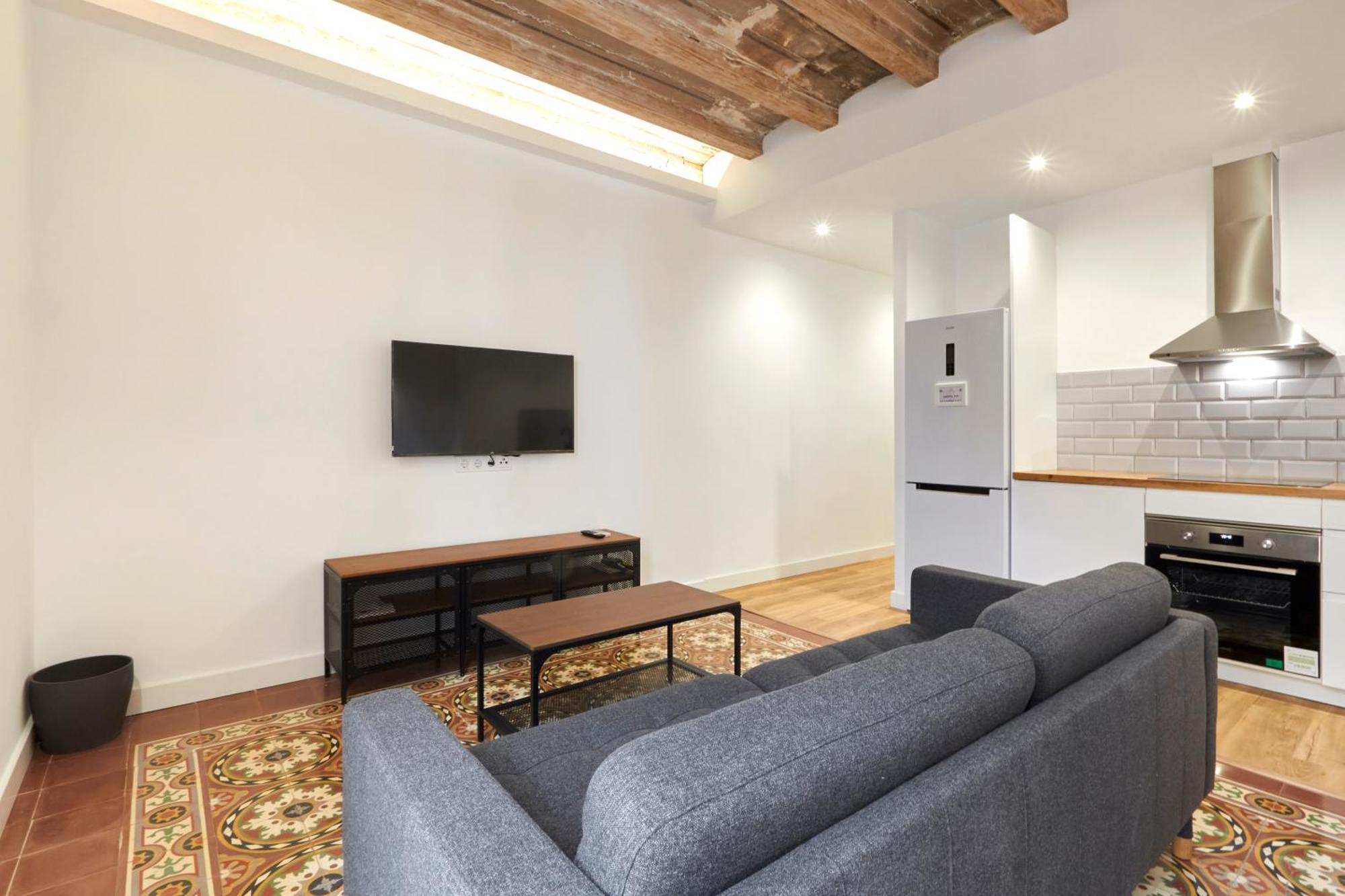 Comfortable Apartment Next To Apolo Theater Barcelona Bagian luar foto